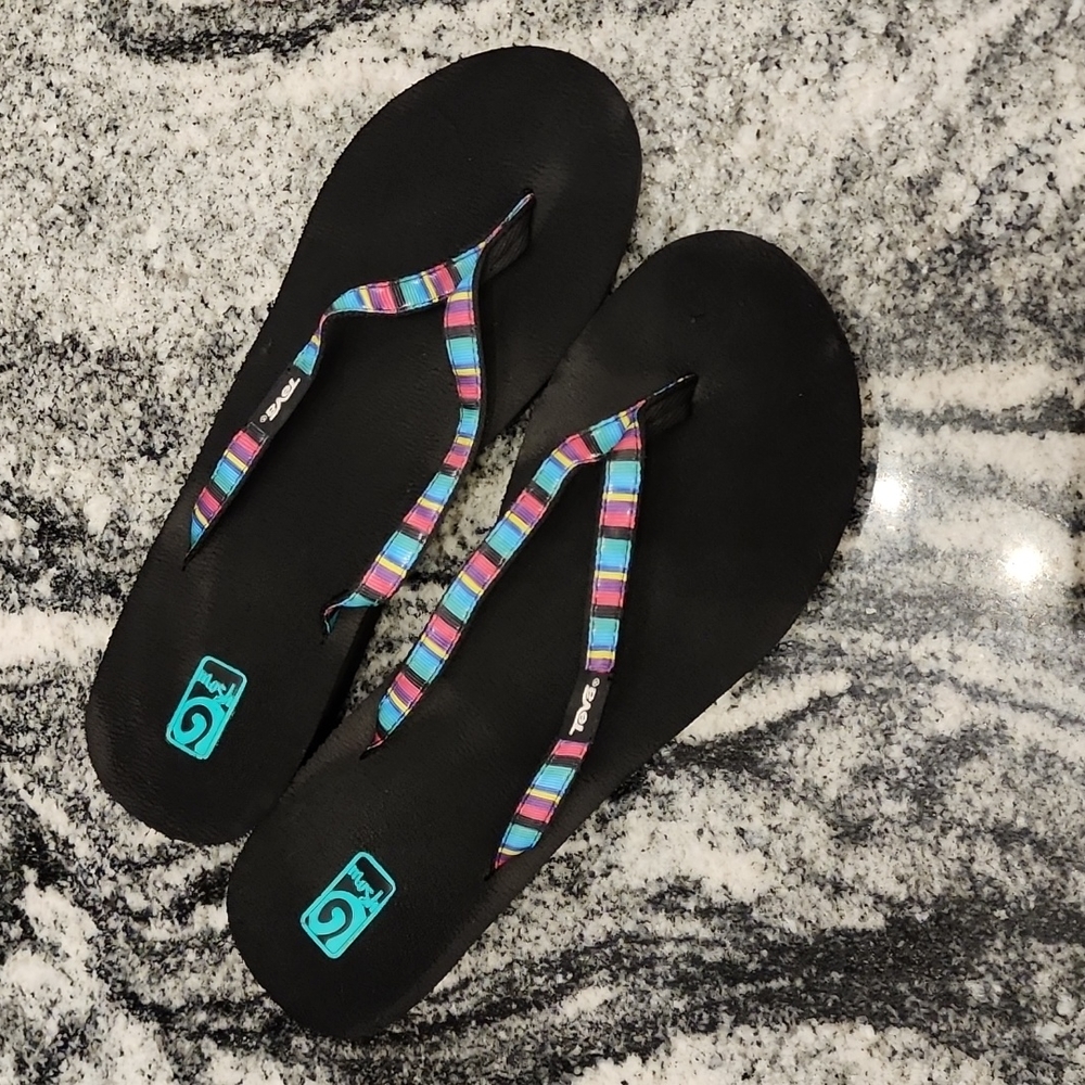 (11) Teva Mush Wedge Flip Flops Colorful Vacation Summer Pool Beach Ocean Lake